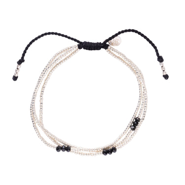 Shiny silver bracelet - black onyx 