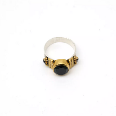 Ethnic Ring - black onyx 