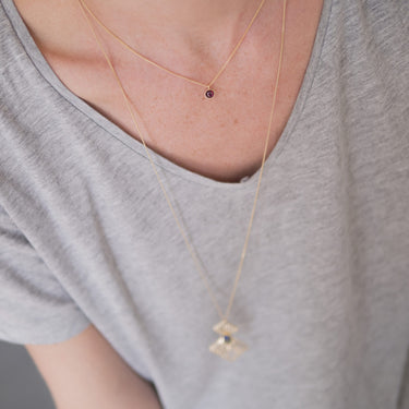 Collier Nymphéa - nacre grise