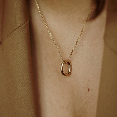 Collier Olivia