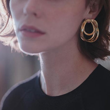 Maxi Gesture Earrings - gold