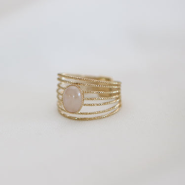 Medium Elena ring - rose quartz