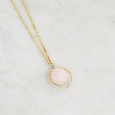 Collier Mi-Long Azalée - quartz rose